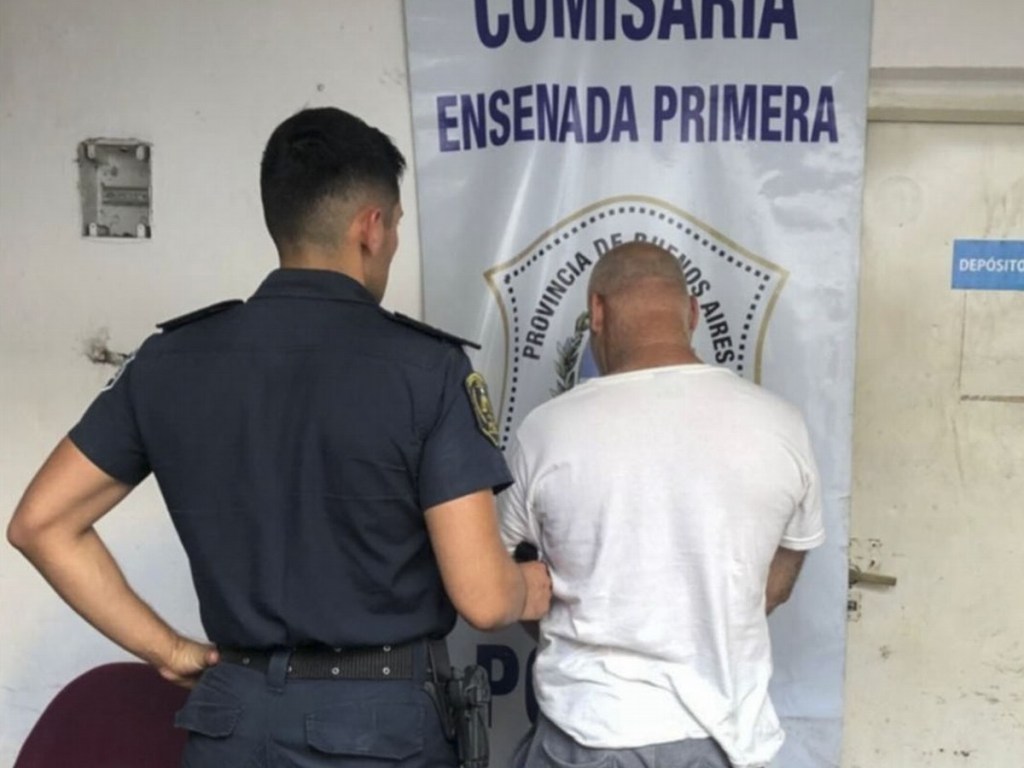 #POLICIALES | SECUESTRÓ Y VIOLÓ A SU EXPAREJA A PESAR DE TENER UNA PERIMETRAL Y TOBILLERA POR VIOLENCIA DE&nbsp;GÉNERO