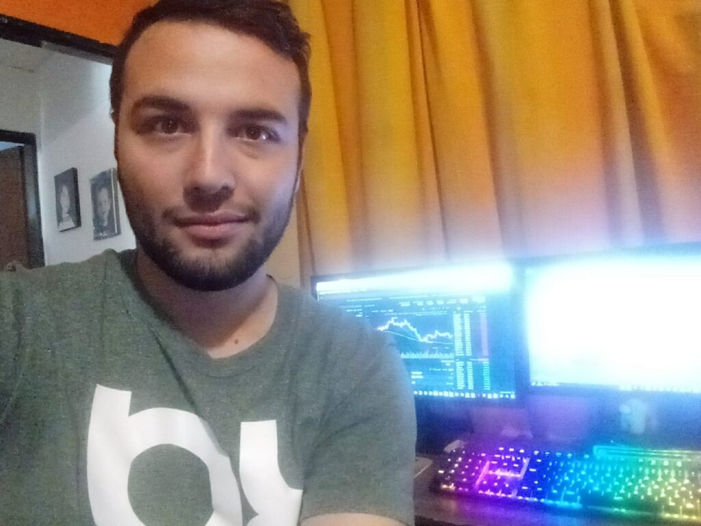 #OPORTUNIDAD | JOVEN DE TRELEW GANA DINERO JUGANDO&nbsp;VIDEOJUEGOS