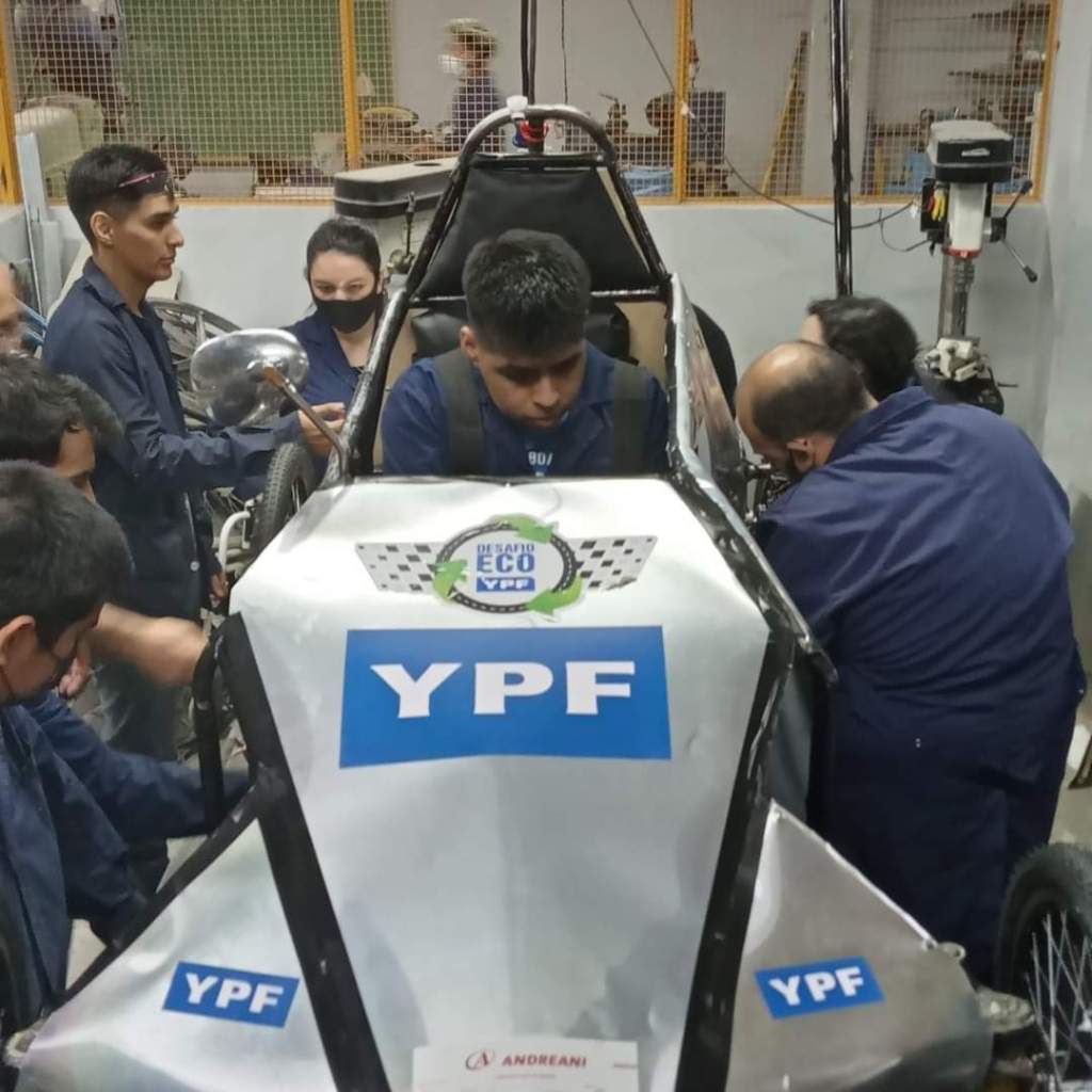 #CHUBUT | ALUMNOS PREPARARON VEHÍCULOS HÍBRIDOS QUE PRESENTARÁN EN BUENOS&nbsp;AIRES