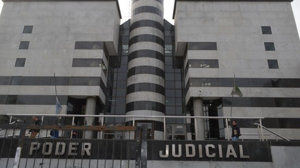 #JUSTICIA | ADOPTÓ A LA HIJA DE SU&nbsp;EXPAREJA