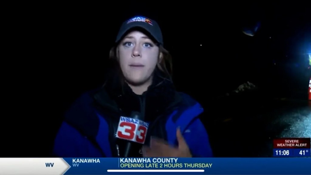 #IMPACTANTE | REPORTERA ES ATROPELLADA POR UNA CAMIONETA DURANTE UNA TRANSMISIÓN EN&nbsp;VIVO