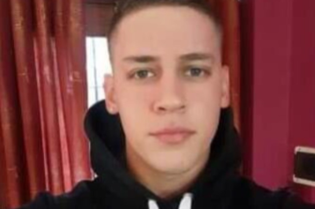 #TRAGEDIA | LE ROBARON LA CAMIONETA,  SALIÓ A LA RUTA A PEDIR AYUDA Y MURIÓ&nbsp;ATROPELLADO