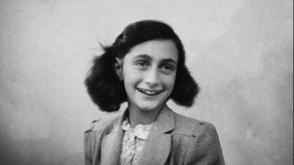 #MUNDO | INVESTIGAN QUIÉN TRAICIONÓ Y DELATÓ A ANA&nbsp;FRANK