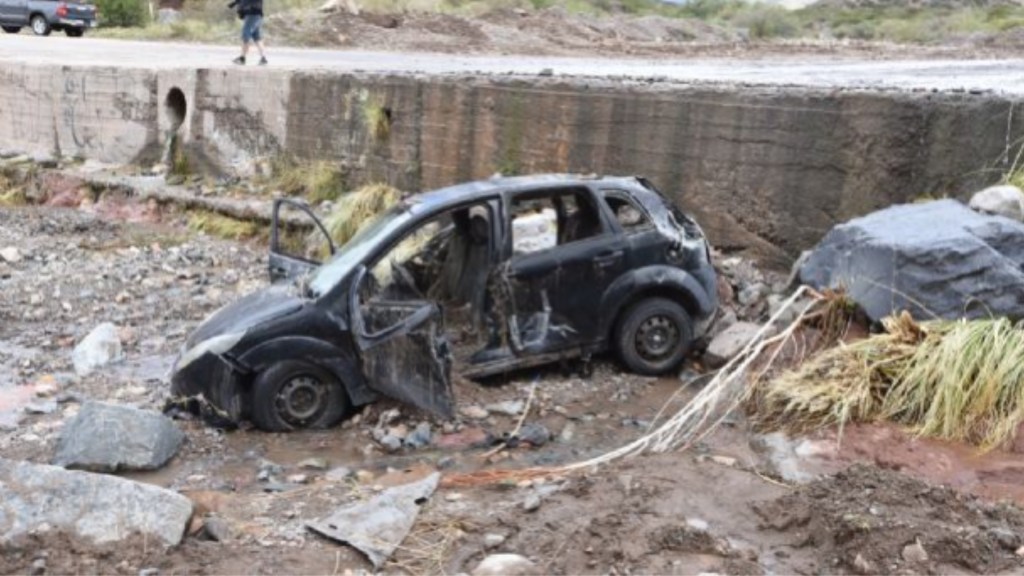 #TRAGEDIA | DOS NIÑAS DE 6 Y 11 AÑOS Y SU PADRE MUEREN ARRASTRADOS POR UN&nbsp;ALUD