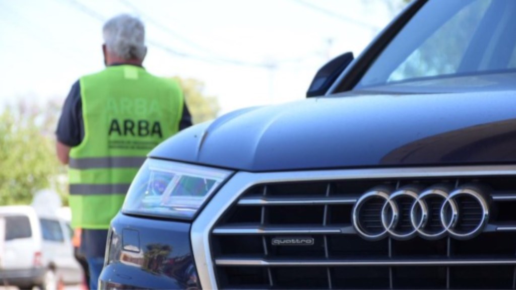 #VERGÜENZA | LA MITAD DE LOS AUTOS DE LUJO CONTROLADOS EN PINAMAR TIENEN&nbsp;DEUDA