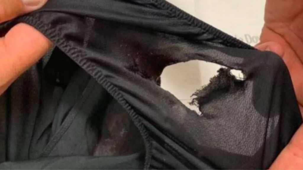 #INSÓLITO  |  LADRÓN SE CLAVÓ UNA REJA EN LOS TESTICULOS AL QUERER ROBAR UNA&nbsp;CASA