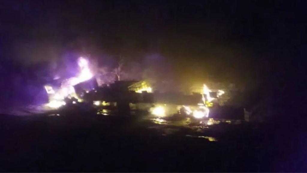 #TRAGEDIA | CAMIONERO MURIÓ CALCINADO AL INCENDIARSE LA CARGA DE ACEITE QUE&nbsp;TRANSPORTABA