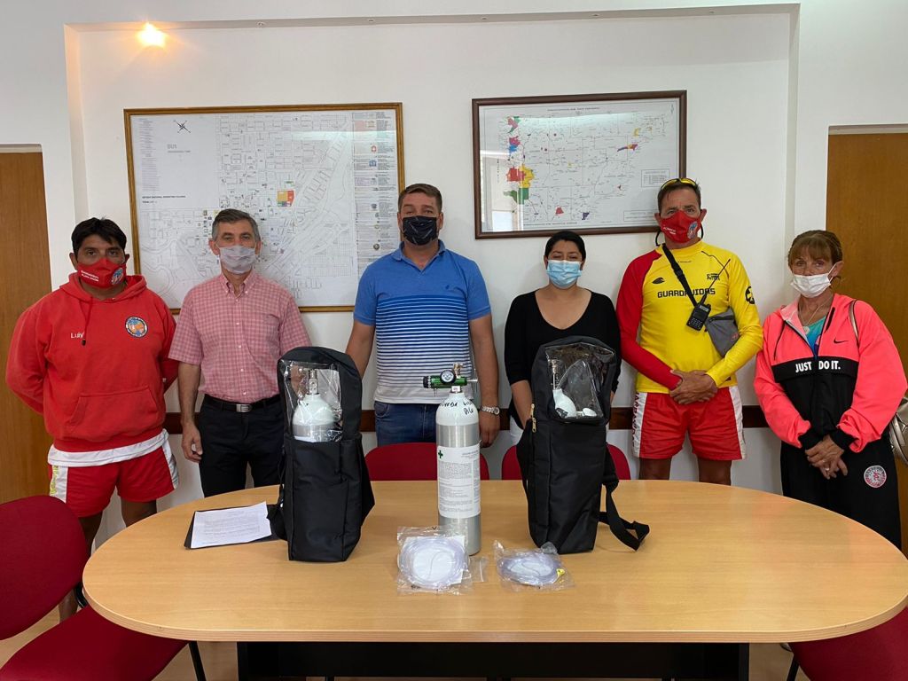 #RAWSON | IMPORTANTE DONACIÓN A LOS GUARDAVIDAS DE PLAYA&nbsp;UNIÓN