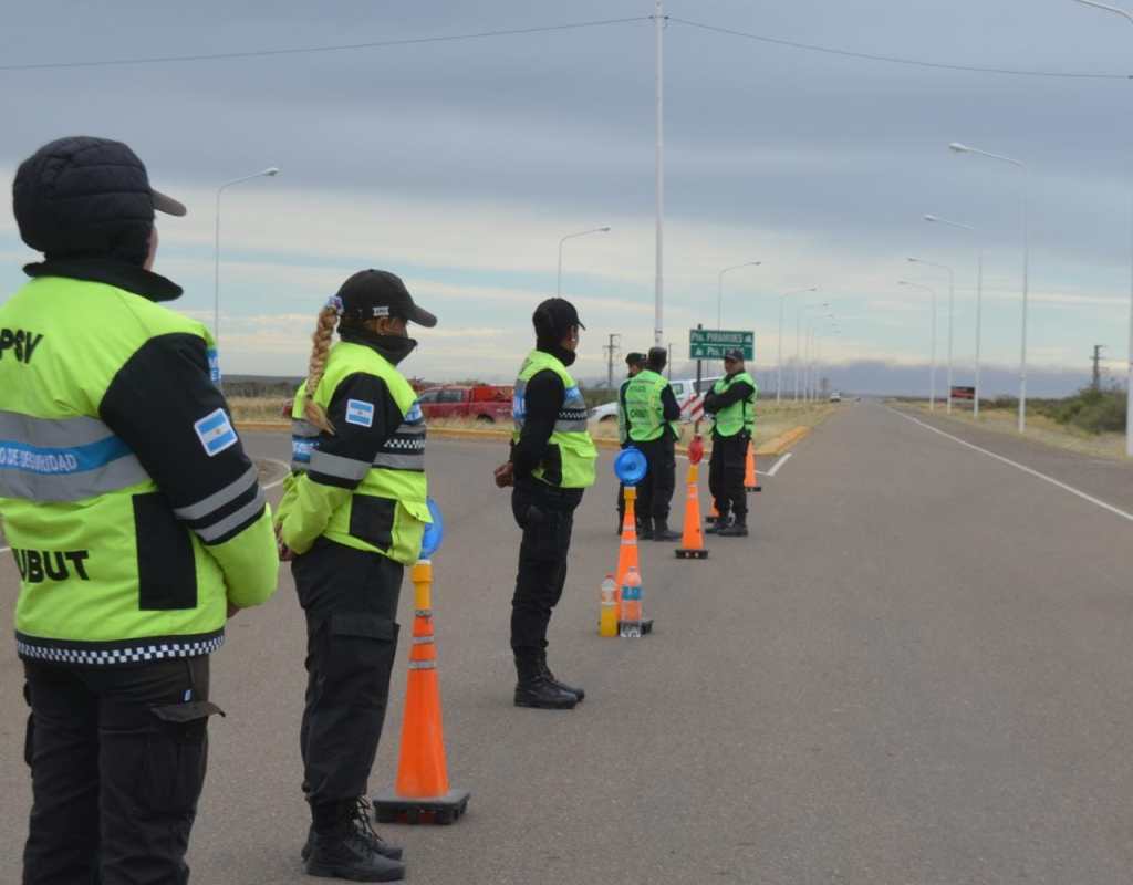 #INCENDIO | HABILITAN LA RUTA PROVINCIAL 2 HACIA PIRÁMIDES Y ESTA NOCHE VOLVERÍA LA&nbsp;ENERGÍA
