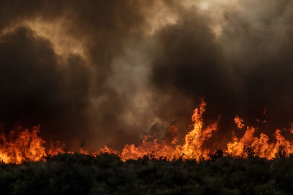 #AHORA | ASÍ ESTA EL INCENDIO HOY AL NORTE DE&nbsp;MADRYN