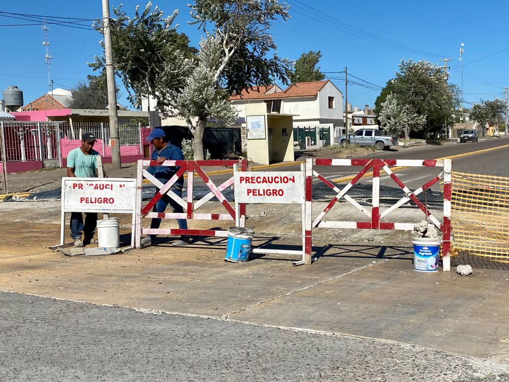 #RAWSON | Reconstruyen el badén de ingreso a Playa&nbsp;Unión