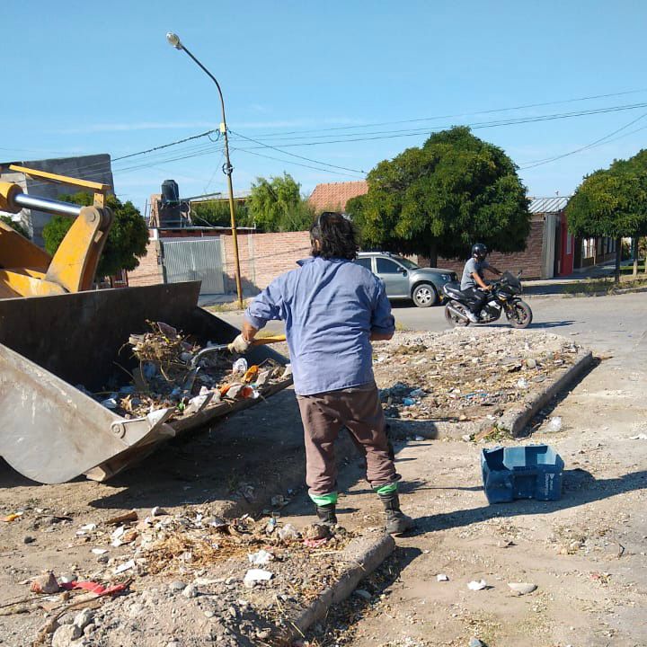 #RAWSON | SANEAMIENTO EN EL BARRIO 2 SE&nbsp;ABRIL