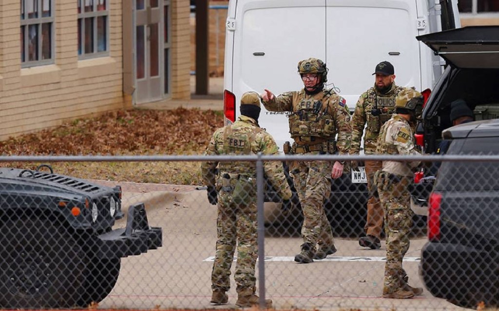 #MUNDO | Liberan a rehenes en una sinagoga de Texas y matan al&nbsp;secuestrador