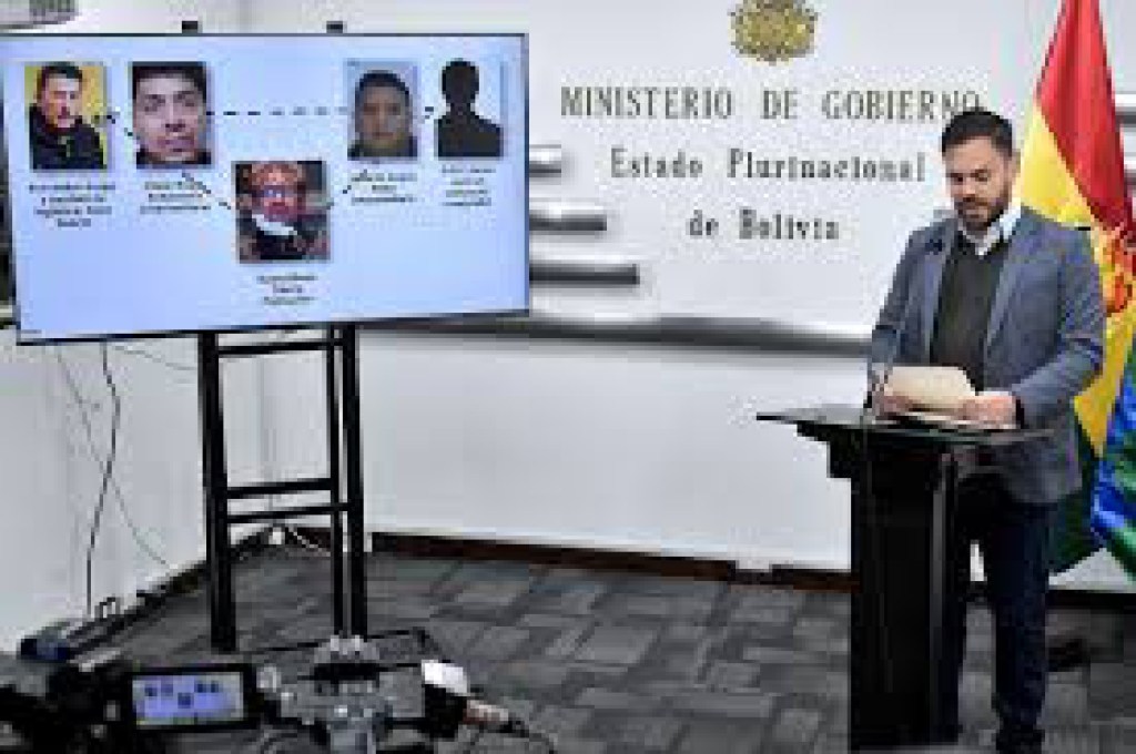 #MUNDO | Exjefe antidrogas protegía una red de&nbsp;narcotráfico