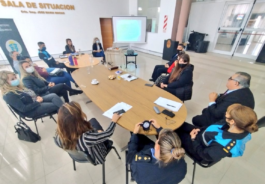 #CHUBUT | Seguridad fortalece el trabajo de la Policía del Chubut en materia de&nbsp;género