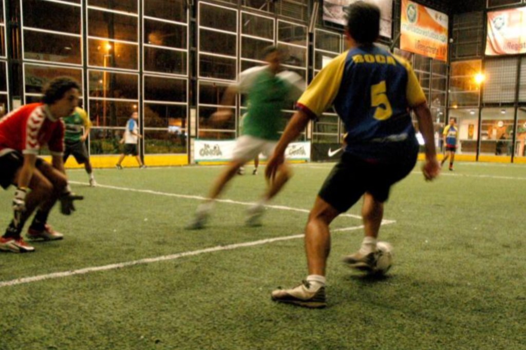 #TRAGEDIA | JUGABA AL FÚTBOL CON AMIGOS Y MURIÓ AL GOLPEARSE LA CABEZA CON LA DE OTRO&nbsp;JUGADOR