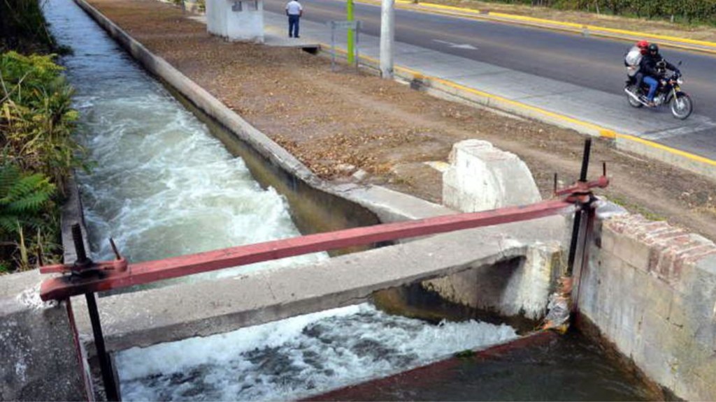 #TRAGEDIA | UN HOMBRE CAYÓ A UN CANAL DE RIEGO Y MURIÓ AHOGADO 