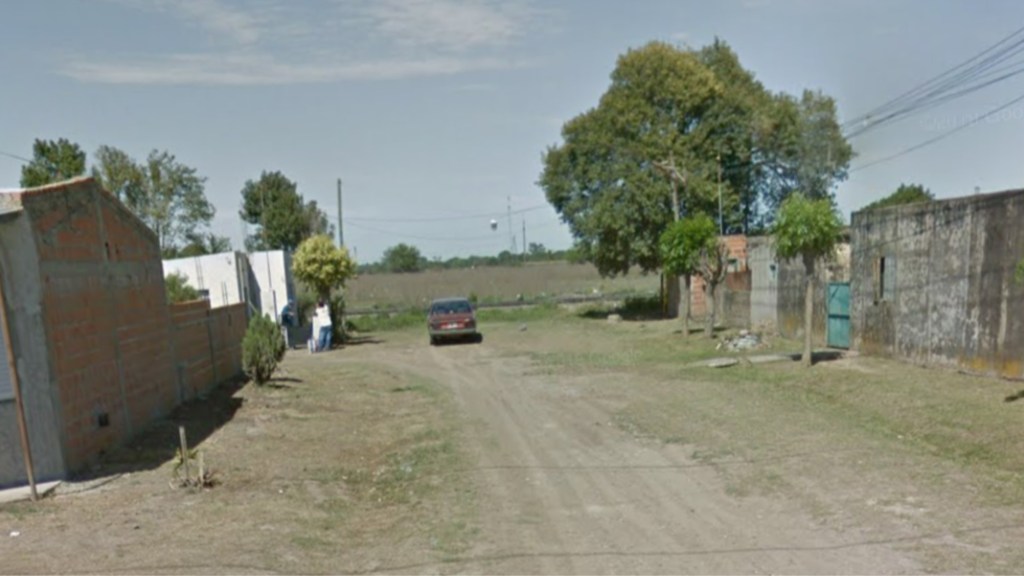 #HORROR | SICARIOS DISFRAZADOS DE POLICÍAS ASESINARON A UNA MUJER DE UN TIRO EN LA CABEZA DELANTE DE SU&nbsp;FAMILIA