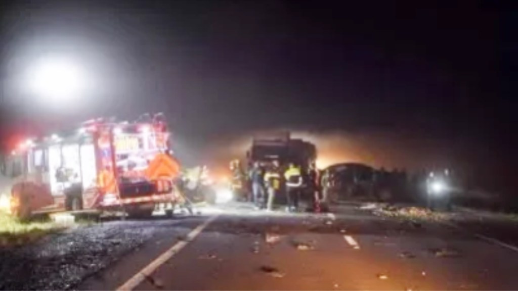 #TRAGEDIA | DOS HERMANOS Y DOS NENAS DE 4 Y 7 AÑOS MURIERON EN UN TERRIBLE CHOQUE CERCA DE PUERTO&nbsp;MADRYN