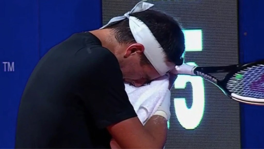 #TENIS | DEL POTRO PERDIÓ CON DELBONIS Y SE RETIRÓ: “NO TENGO LA FUERZA PARA SALIR&nbsp;ADELANTE”