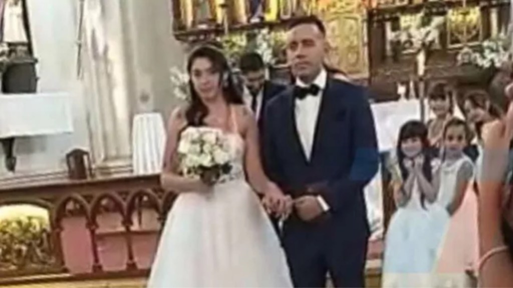 #POLICIALES | TRIPLE CRIMEN DE IBARLUCEA: LOS NOVIOS LLEGARON AL CASAMIENTO EN UN AUTO DE 184 MIL&nbsp;DÓLARES