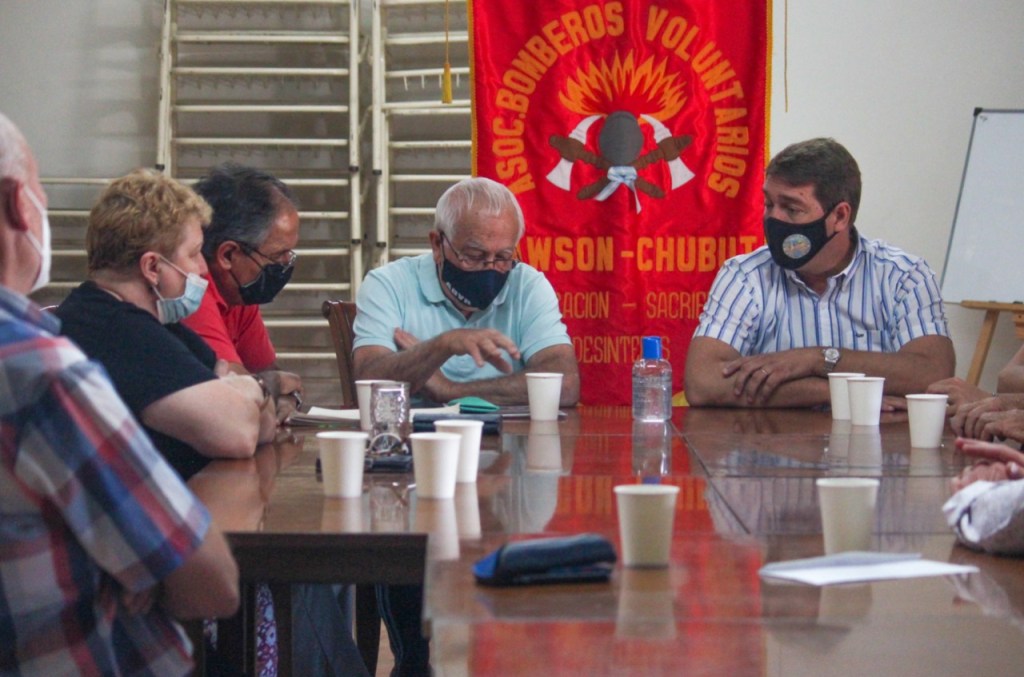 #RAWSON | REUNIÓN ENTRE EL EJECUTIVO Y&nbsp;BOMBEROS