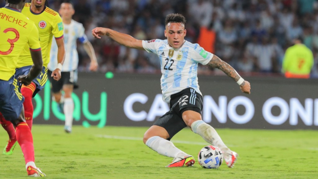 #ELIMINATORIAS | ARGENTINA LE GANÓ A COLOMBIA 1-0 Y MANTIENE EL&nbsp;INVICTO