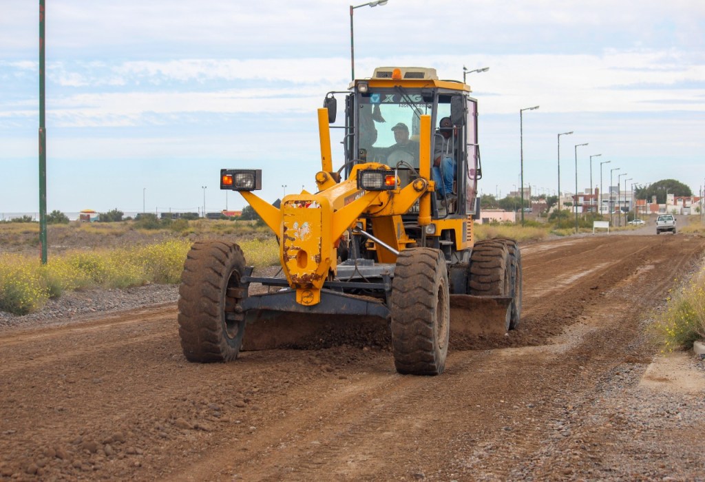 #RAWSON | Continúan los trabajos de nivelación y relleno en calles de Playa Unión y&nbsp;Magagna