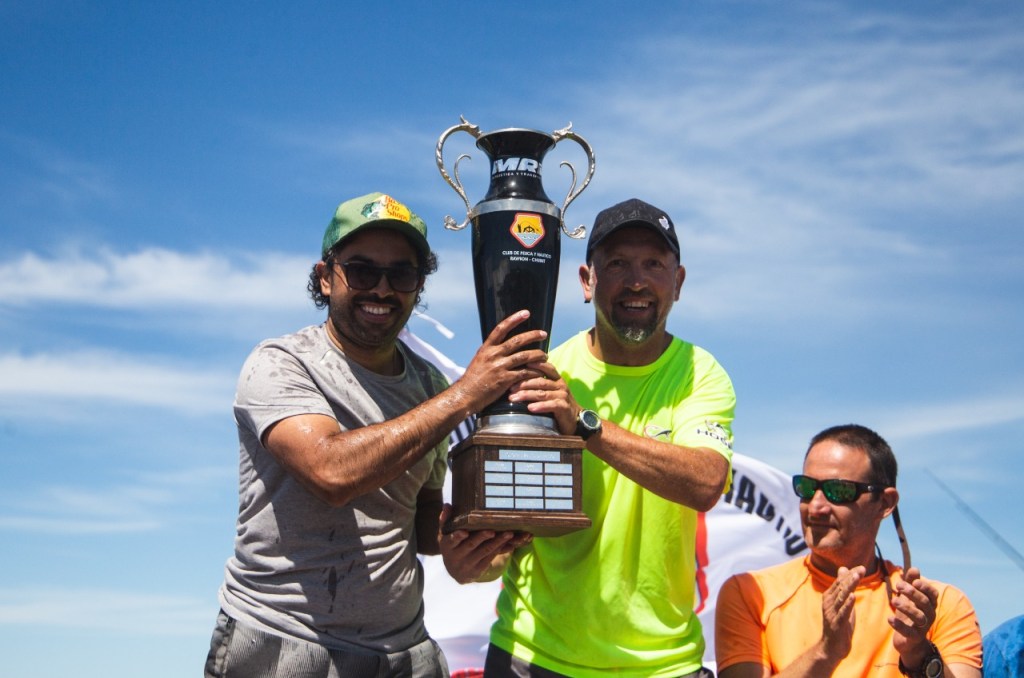#RAWSON | La dupla Silva-Oyarzu ganó el torneo «20 hs. de pesca en Playa&nbsp;Unión»
