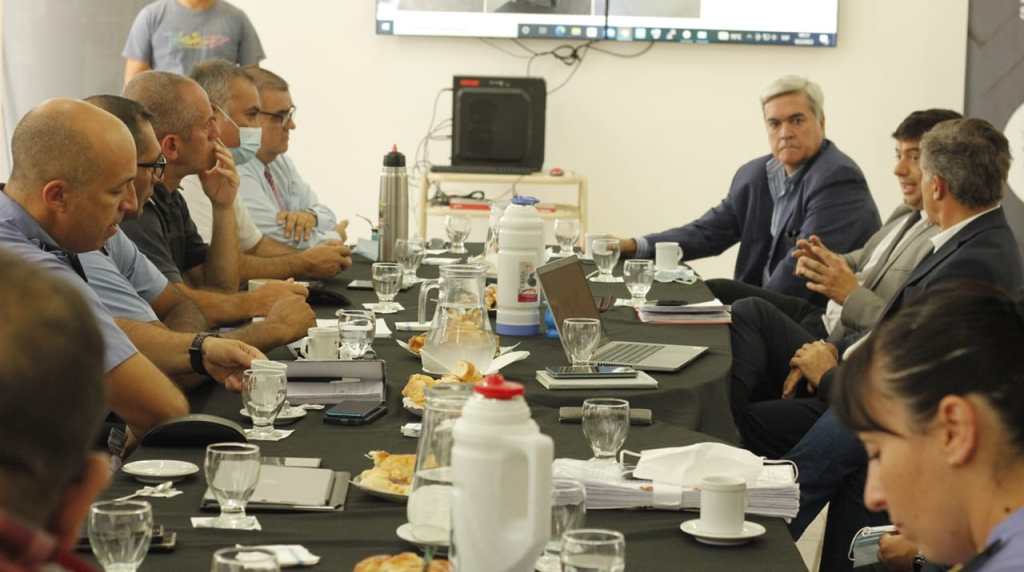 #PROYECTO | AUTOMOTRICES FABRICARAN PATRULLEROS Y SERÁN REPARTIDOS A LAS&nbsp;PROVINCIAS