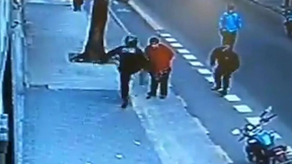 #TESTIGOS | Policías acusados de encubrir a otro que mató de una patada a un&nbsp;hombre