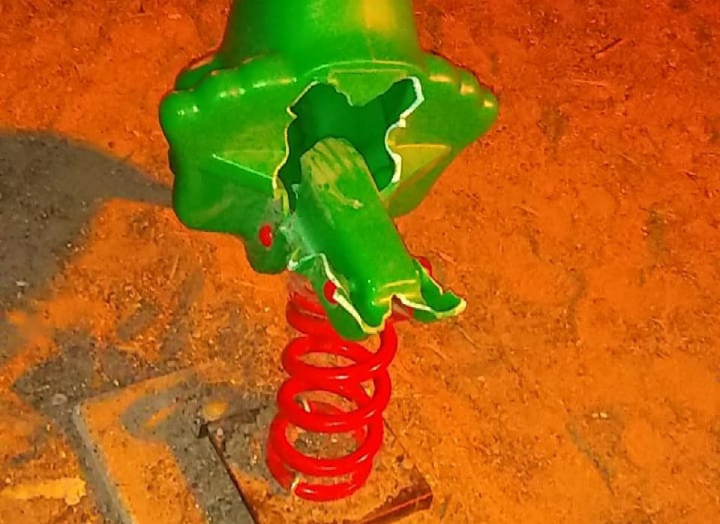 #RAWSON | Repudio a hechos de vandalismo ocurridos en la Plaza&nbsp;Güemes