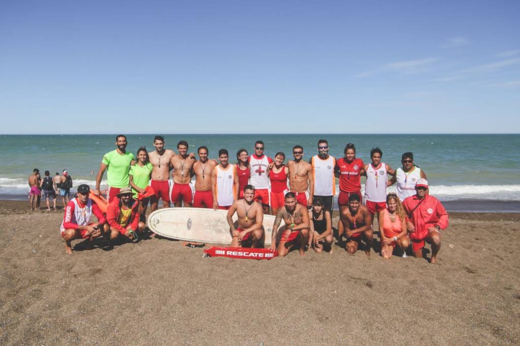 #RAWSON | El cuerpo de guardavidas de Playa Unión realizó un exitoso simulacro de&nbsp;rescate