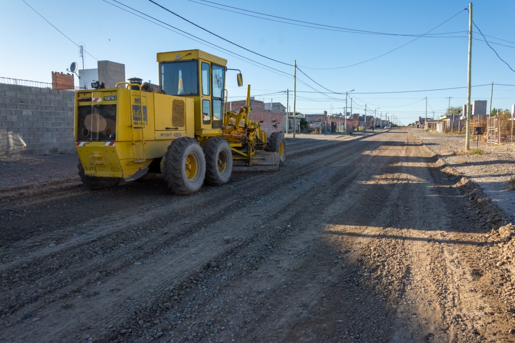 #RAWSON | Trabajos de mejoramiento y reparación de calles en el Área&nbsp;12