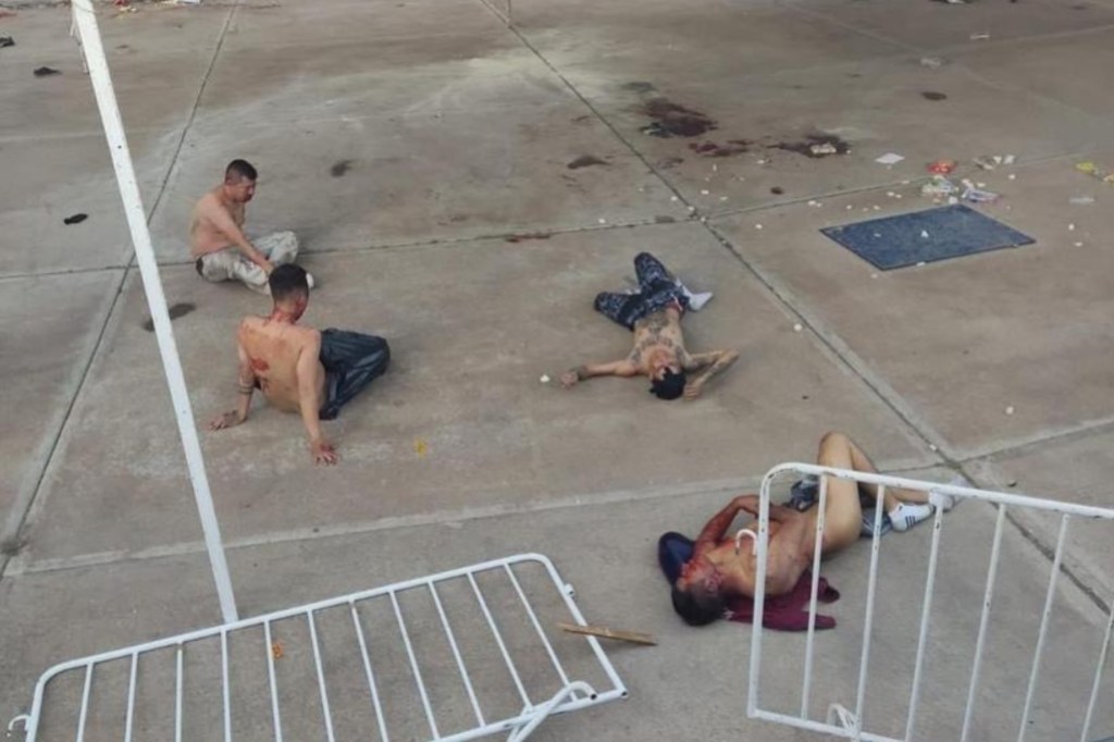 #MÉXICO | QUERÉTARO: AUTORIDADES ASEGURAN QUE NO HAY FALLECIDOS Y QUE EXISTEN 26 HERIDOS, TRES DE ELLOS&nbsp;GRAVES