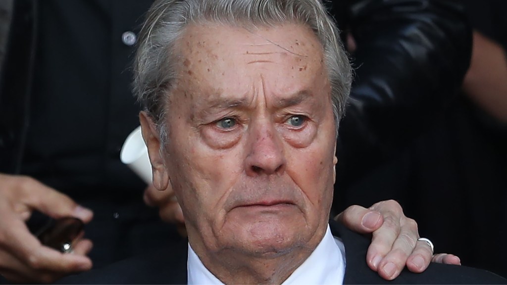 #POLÉMICO | EL ACTOR FRANCÉS ALAIN DELON DECIDIÓ TERMINAR CON SU VIDA A TRAVÉS DE LA&nbsp;EUTANASIA