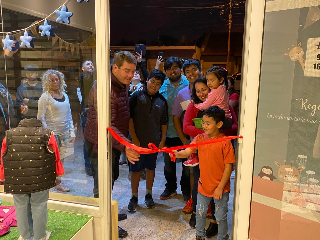 #APOYO | Biss participó de la inauguración de un nuevo local comercial en&nbsp;Rawson