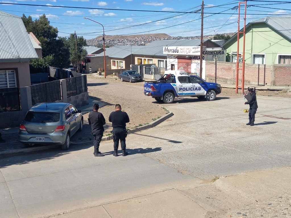 #TRAGEDIA | Se le soltó el freno de mano, atropelló a su hija y la&nbsp;mató