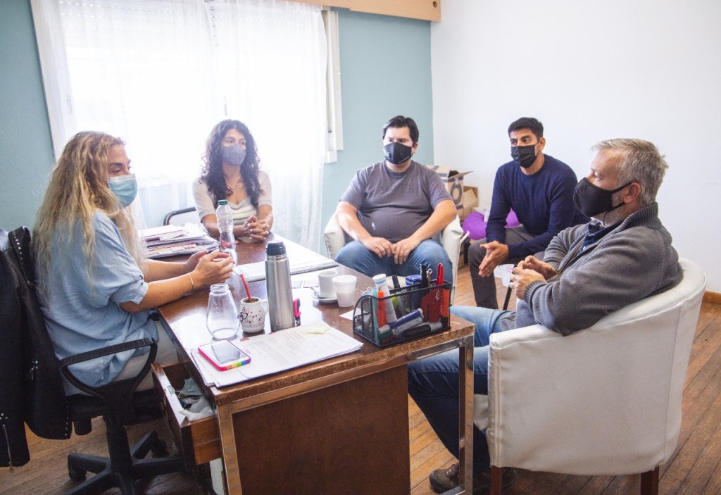 #RAWSON | PROPONEN TARJETA DE BENEFICIOS PARA&nbsp;JOVENES