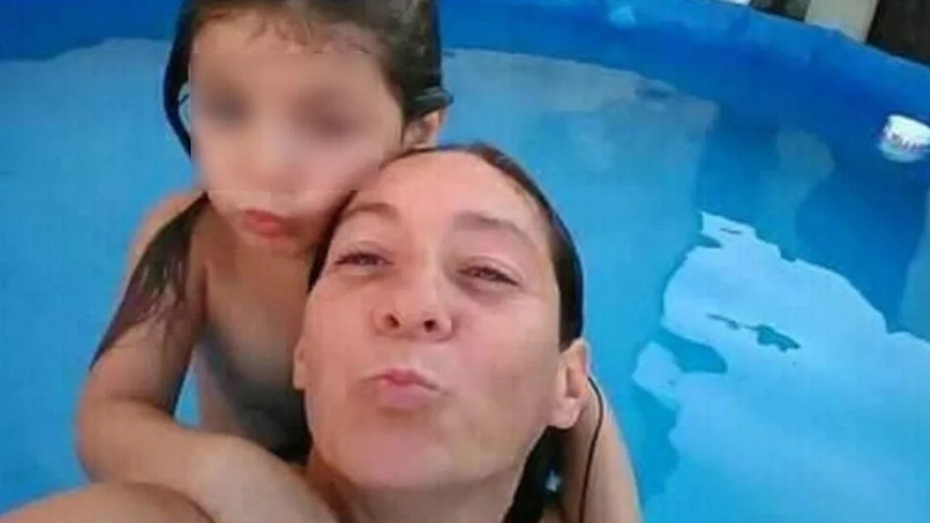 #HORROR | DEGOLLÓ A SU NOVIA Y A LA HIJA DE ELLA Y LAS ENTERRÓ EN EL&nbsp;PATIO
