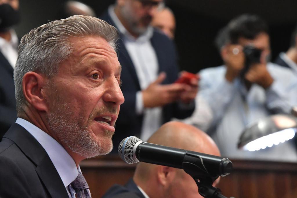 #POLÍTICA | ARCIONI SE REÚNE CON MANZUR Y OTROS&nbsp;GOBERNADORES