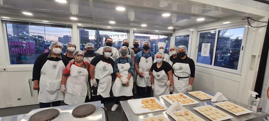 #CHUBUT | Estudiantes de Gastronomía cocinaron para el público en un Aula Taller&nbsp;Móvil