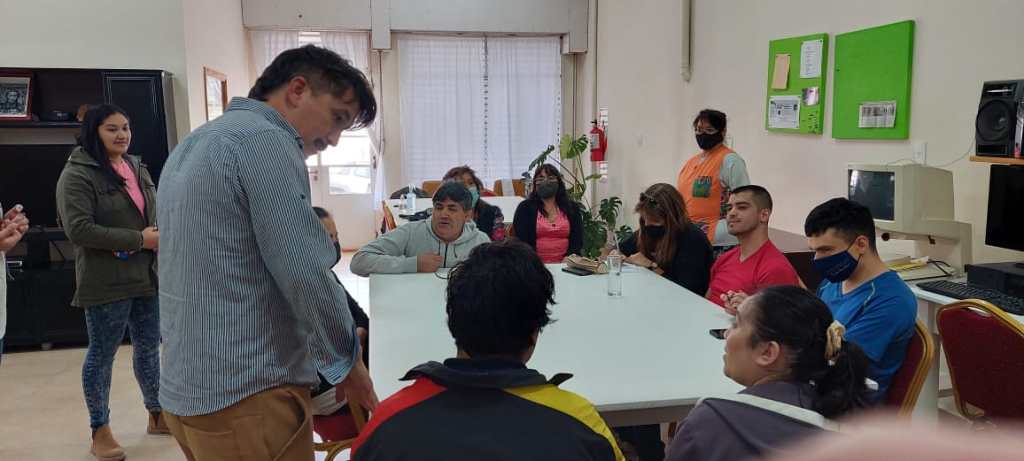#CHUBUT | En el Centro Luis Braille de Comodoro Rivadavia se dictan talleres&nbsp;artísticos