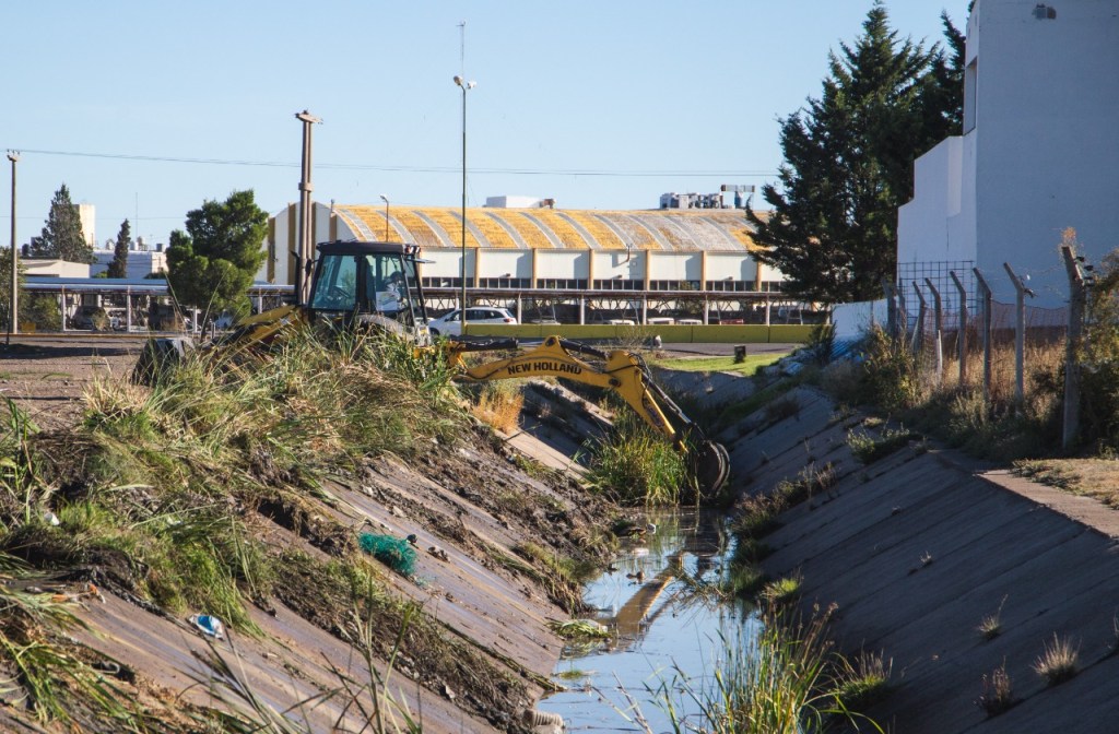 #RAWSON | Continúan las limpiezas de&nbsp;pluviales