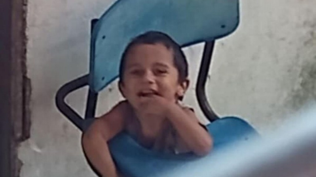 #HORROR | MATÓ A GOLPES A SU HIJO DE 2 AÑOS PORQUE LE ROMPIÓ EL&nbsp;MAQUILLAJE