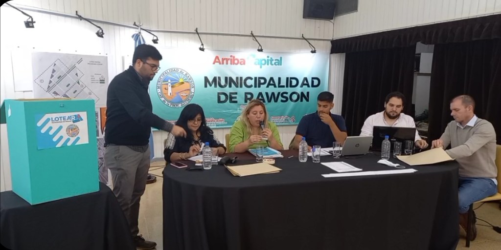 #AHORA | EN VIVO EL SEGUNDO SORTEO DE LOTES EN&nbsp;RAWSON