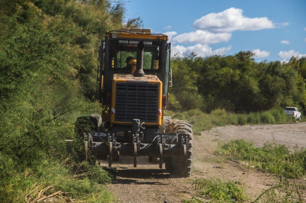 #RAWSON | Mantenimiento de calles en zona de&nbsp;chacras