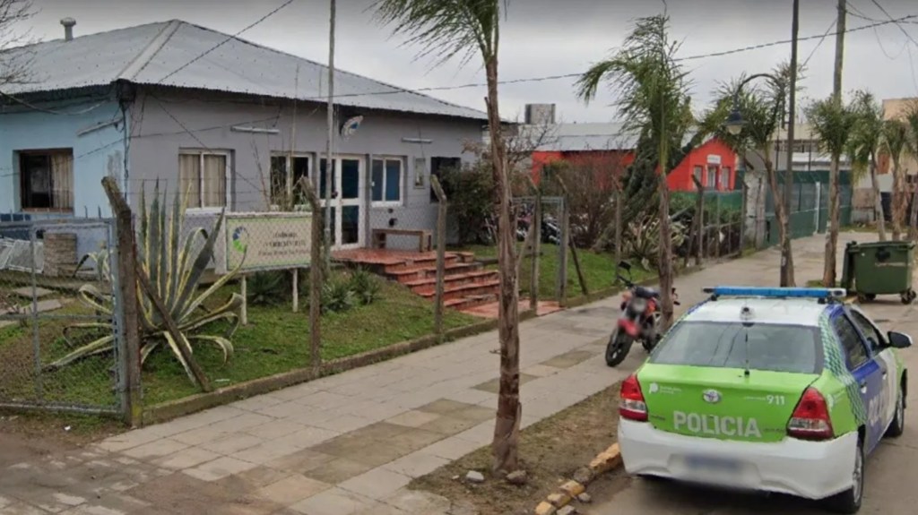 #MACABRO | HALLARON EL CADÁVER DE UN JOVEN ATADO Y AHORCADO CON UNA&nbsp;SÁBANA