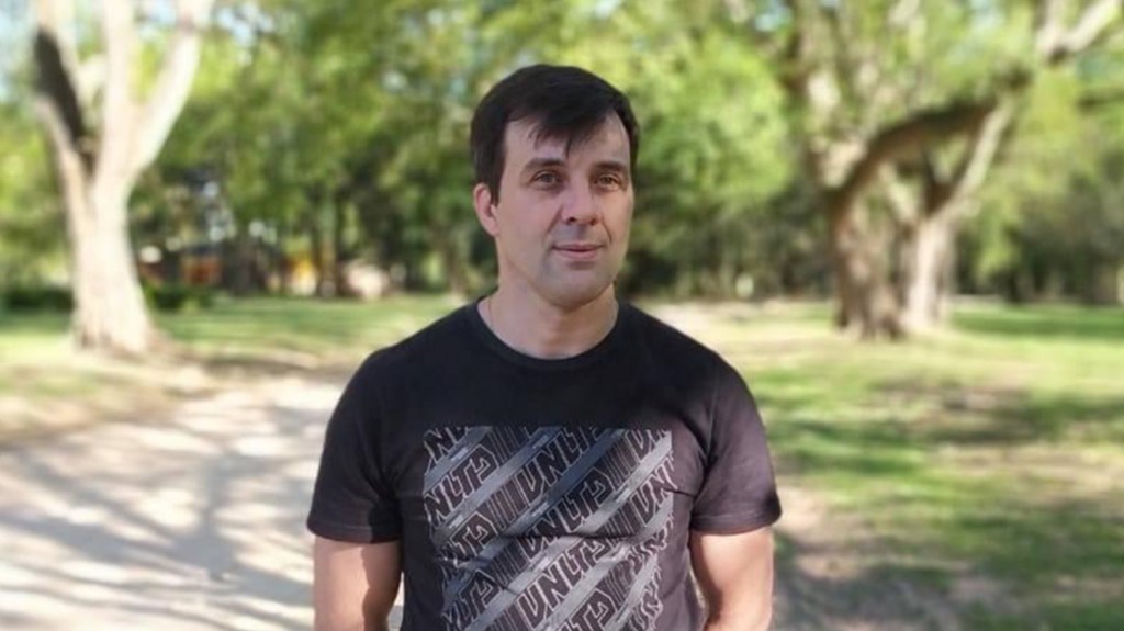 #HORROR | ACUSAN A UN TRABAJADOR DE UNA FUNERARIA DE HABER DROGADO Y ASESINADO A SU MADRE, SU HIJA Y SU&nbsp;HERMANO