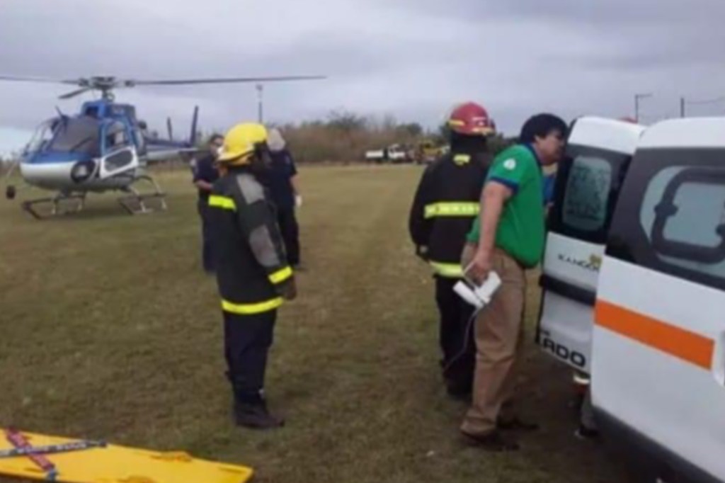 #TRAGEDIA | UN CHICO CAYÓ DE UN BARRANCO TRATANDO DE SACARSE UNA SELFIE Y ESTÁ MUY&nbsp;GRAVE